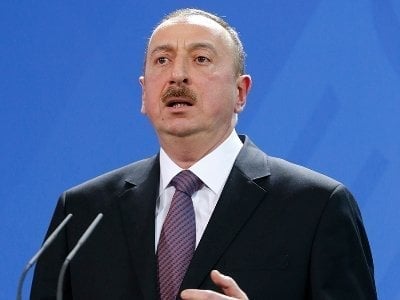 Եթե նորից գումար հատկացվի ՀՀ սպառազինության համար, մենք դա կգնահատենք ոչ բարեկամական քայլ եւ կգործենք դրա համաձայն․Ալիև￼