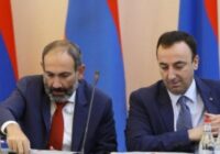 Դատարանը «գրիչի գործով» Փաշինյանին պարտավորեցրել է հերքել Թովմասյանի մասին հայտարարությունները￼