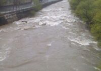 Մայրը 2-ամյա դստերը 3-4 մետր բարձրությունից գցել է Դեբեդ գետը. ոստիկանություն￼