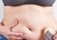 Ինչպիսի՞ փոփոխությունները սննդակարգում կօգնեն հեռացնել ճարպը որովայնի եւ կողերի հատվածում￼