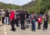 Գյուղացիները շարունակում են փակած պահել Հայաստան-Վրաստան միջպետական ​​ճանապարհի Կիրանց-Ոսկեպար հատվածը