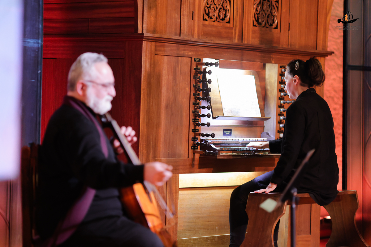 Երգեհոնային երաժշտության երրորդ միջազգային փառատոնը եզրափակվել է հանդիսավոր համերգով